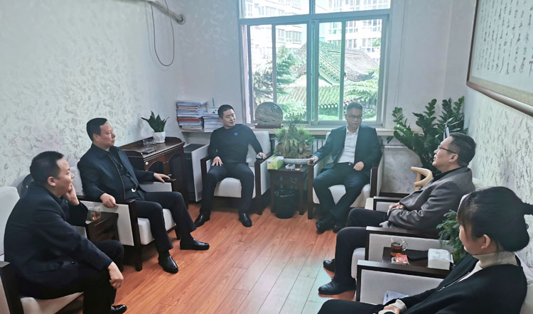 261635235280132573.jpeg a0816b103465827ef1e0ccad8ad12af.jpg