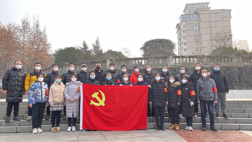 221642863319367032.jpeg 戴瑛、朱亮.jpg