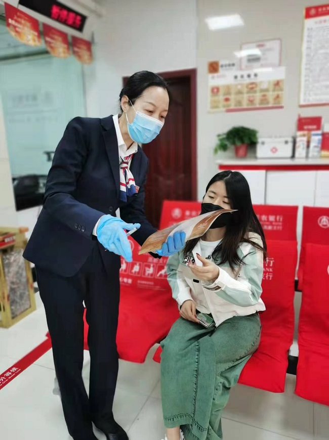 161647391944116683.jpeg 营业室.jpg