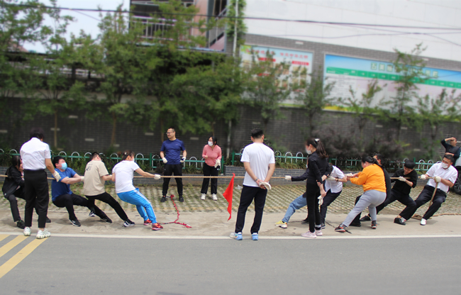 191652945354141110.jpeg 拔河.jpg