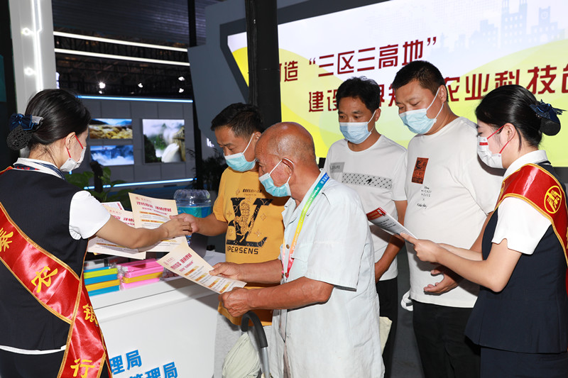 231663927704199215.jpeg B06A5095_副本.jpg