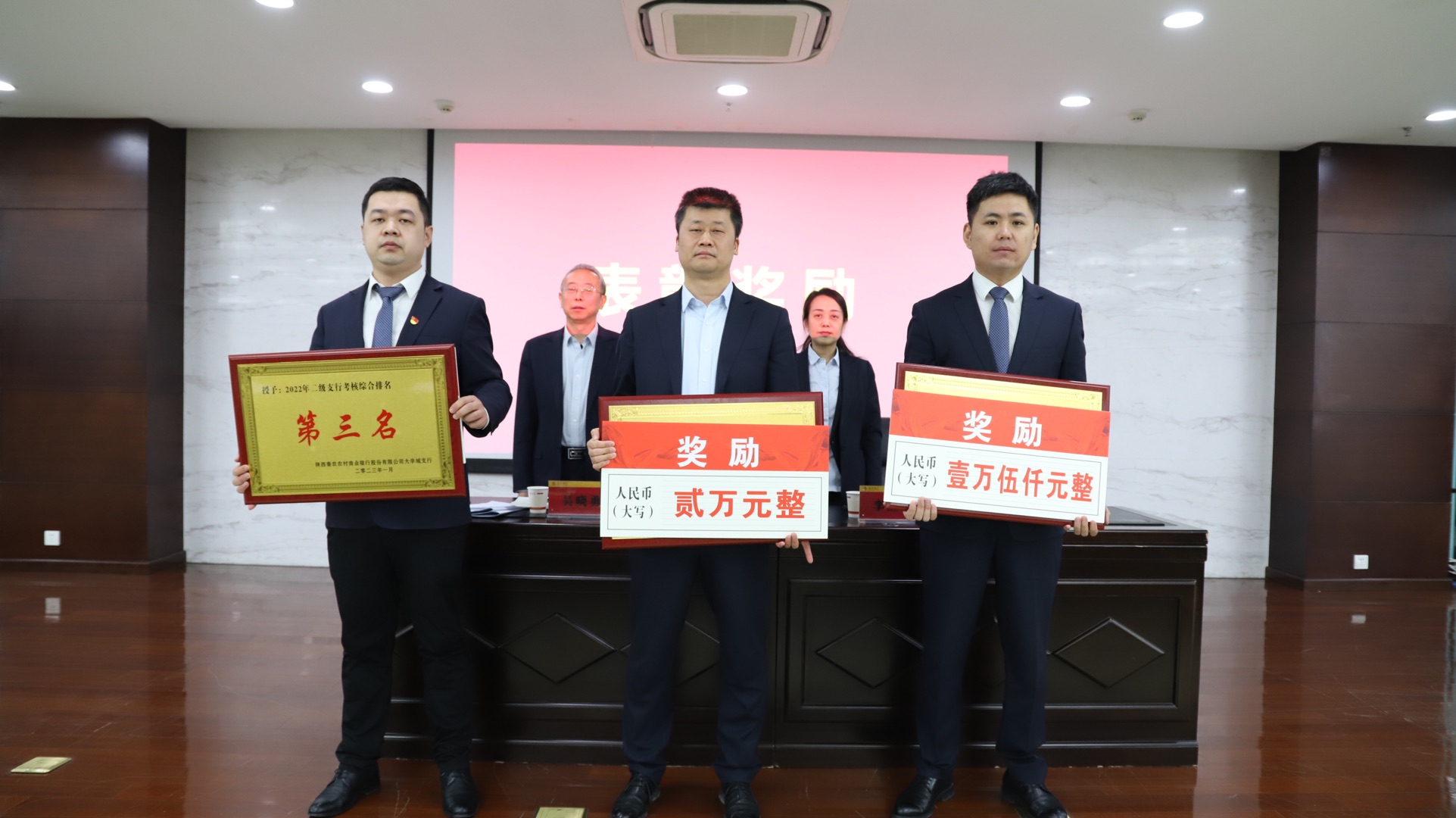 291674982075206938.jpeg bc215352-76d6-450d-9f25-00c2ec3eff08.jpg