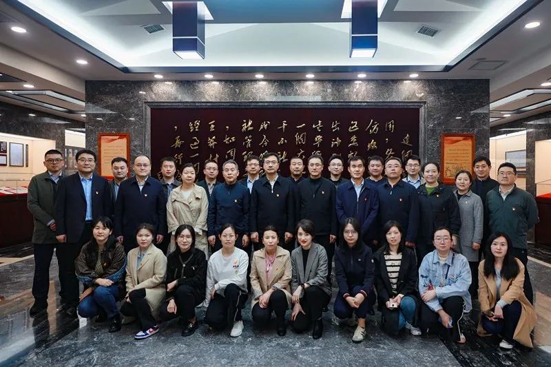 081680926834720084.jpeg 640.jpg