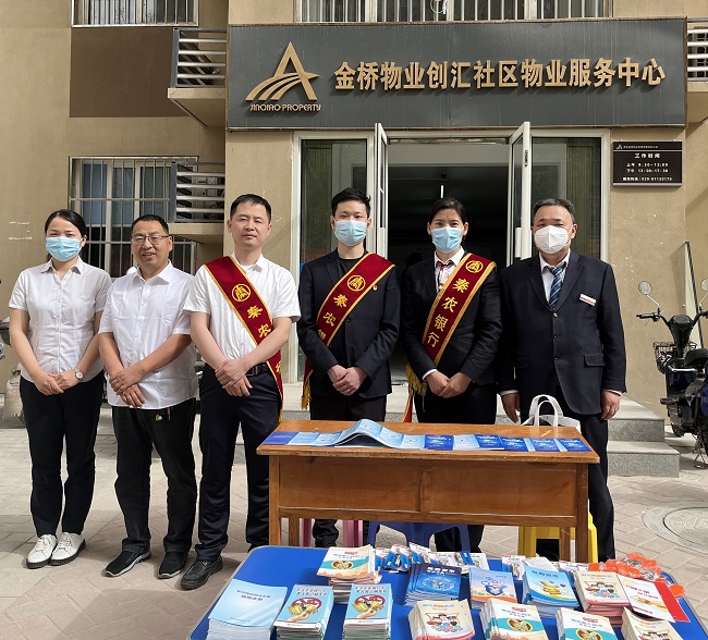 121681282881175751.jpeg 041103.jpg