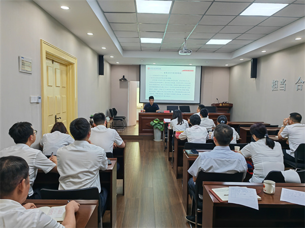 031691055118126653.jpeg 培训现场照片.jpg