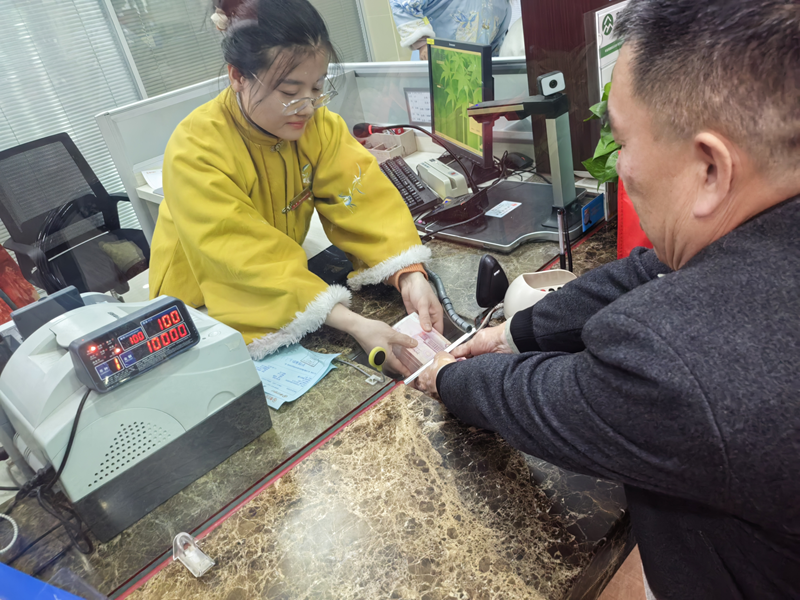 041707011053683677.png 图片2.png