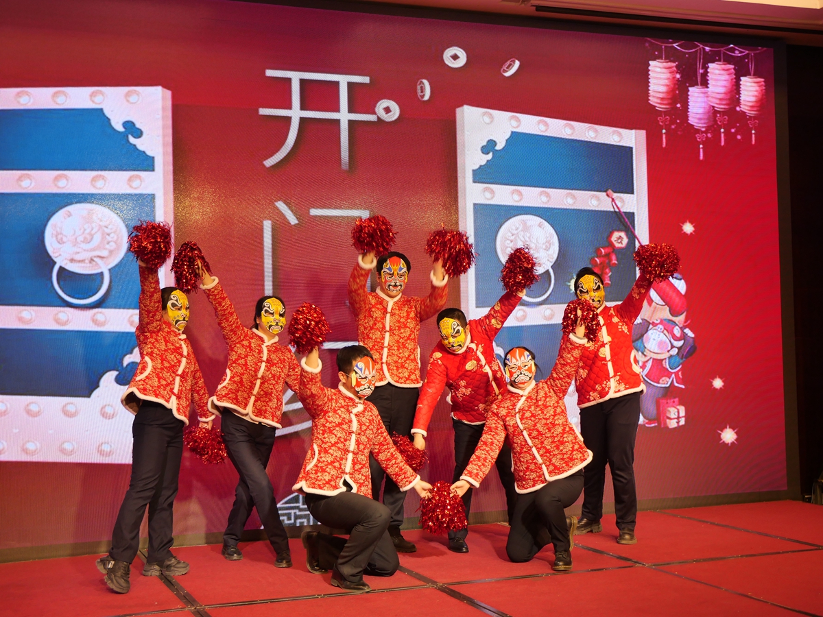 211708503633154624.jpeg 555.jpg