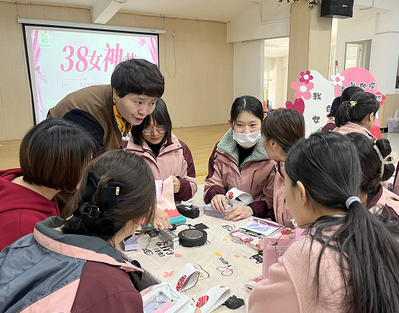 071709801088549824.png 企业微信截图_17098010013608.png