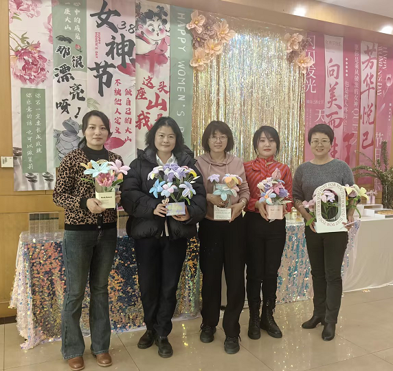 171750127413987437.png 企业微信截图_17414155724354.png